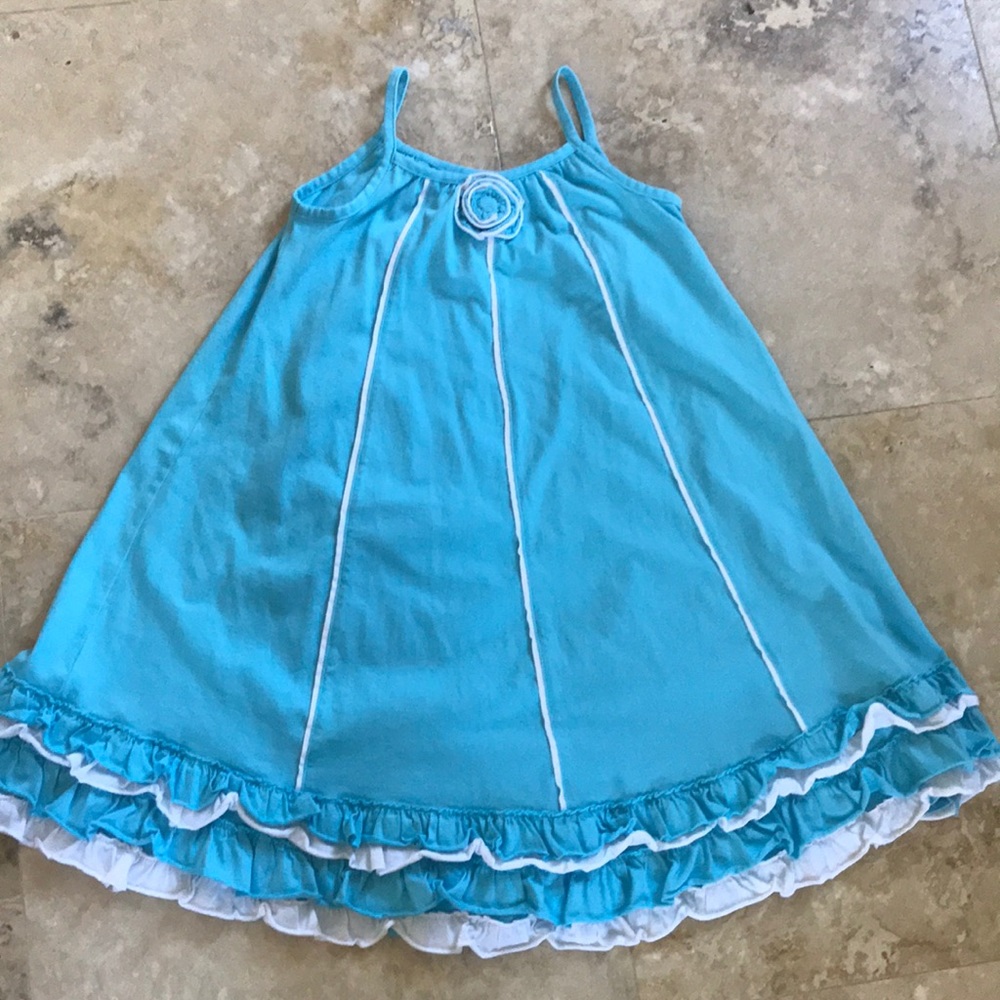 Girls dress